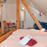 Gastehaus Lutschounig Guest house