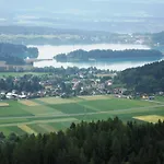 Gastehaus Lutschounig Guest house 3*