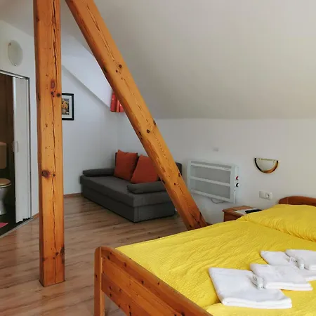 Maison d'hôtes Gaestehaus Lutschounig