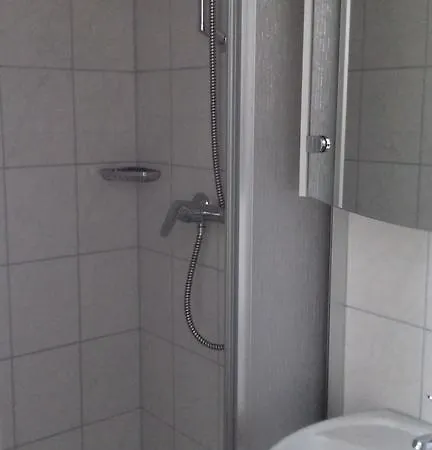 Gaestehaus Lutschounig Affittacamere Faak am See