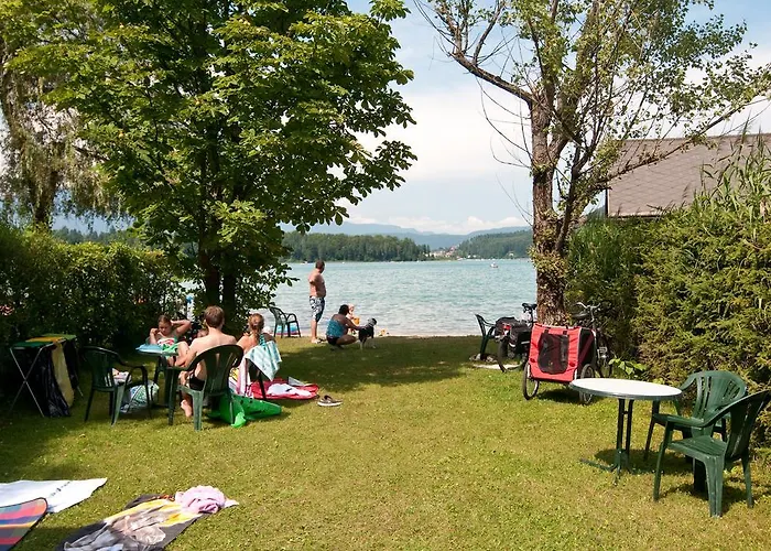 Gaestehaus Lutschounig בית הארחה