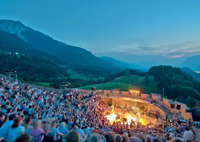 Gaestehaus Lutschounig פאק אם סי