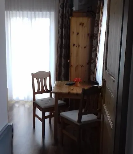 Gaestehaus Lutschounig