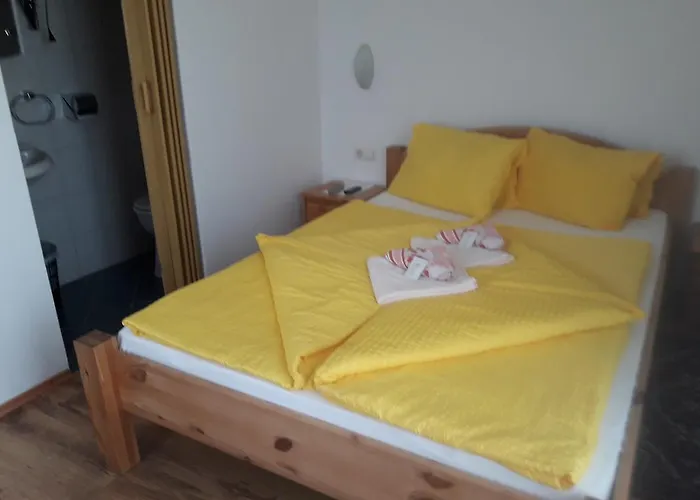 بيت ضيافة Gaestehaus Lutschounig