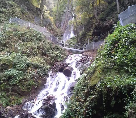 Gaestehaus Lutschounig